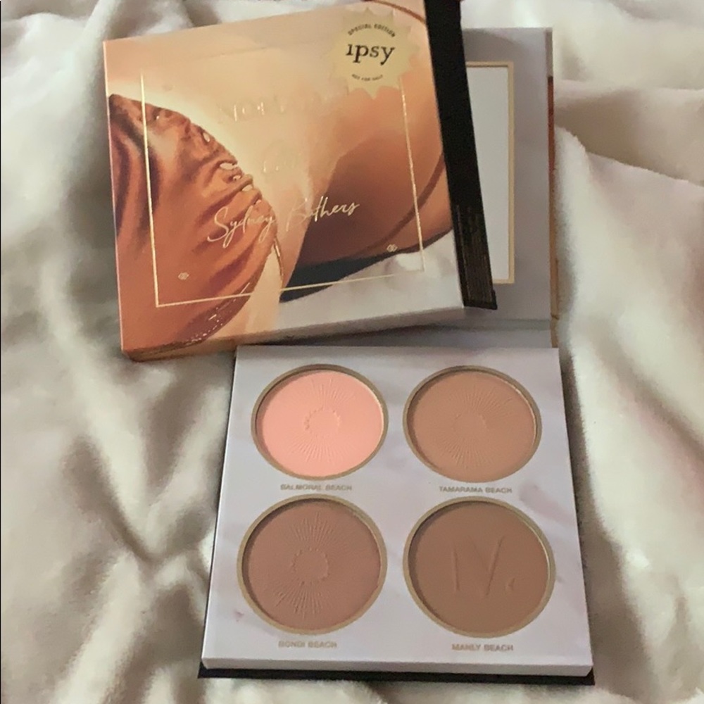 Nomad Cosmetics KISS of Sun highlight and bronzer